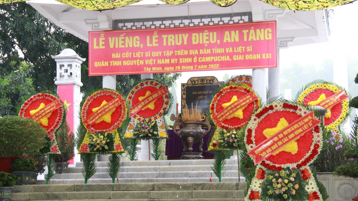 Tây Ninh tổ chức lễ truy điệu và an táng 255 hài cốt liệt sĩ